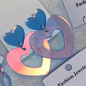 💞New Dangling🩵Earrings- Super Cute w/Almost Any Outfit-Halloween,💗-Day,🥳-Day
